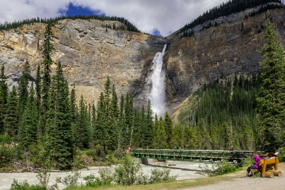 Yoho National Park: Self Guided Driving Audio Tour - Emerald Lake Exploration