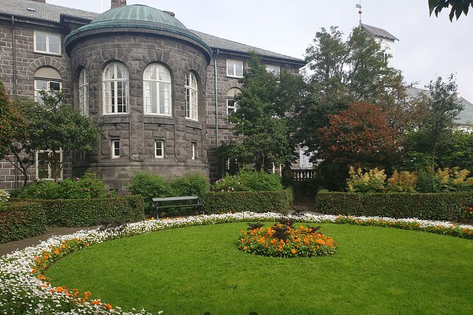 2-Hour Reykjavik Private Walking Tour - About the Local Provider