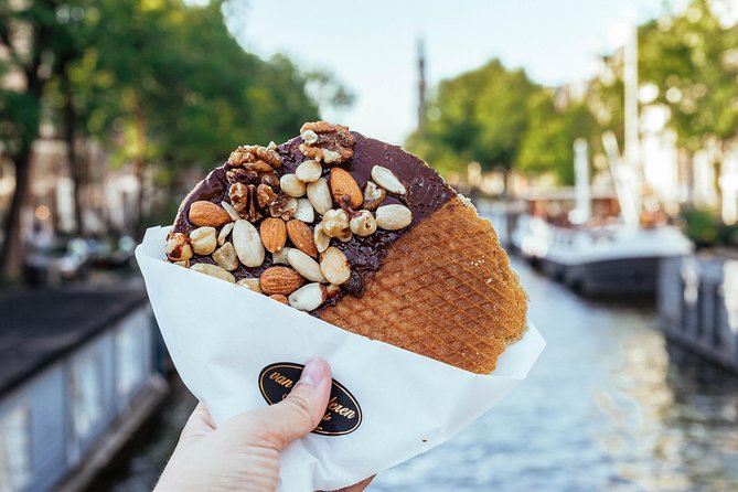 Amsterdam Private Food Tour With Local Including 6 or 10 Tastings - Explore Amsterdams Vibrant Food Scene