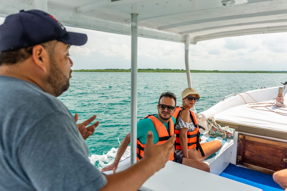 Bacalar: 3 Hour Boat Trip With Swimming & Drinks - Optional Kayaking