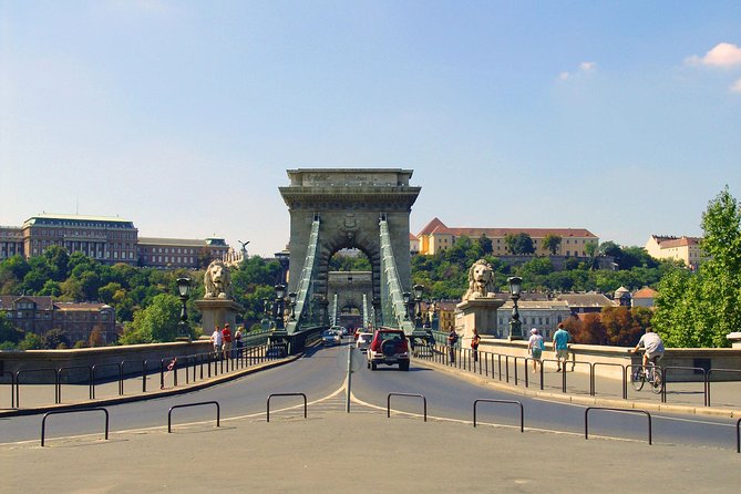 Budapest City Sightseeing Half-Day Tour - Tour Booking and Logistics