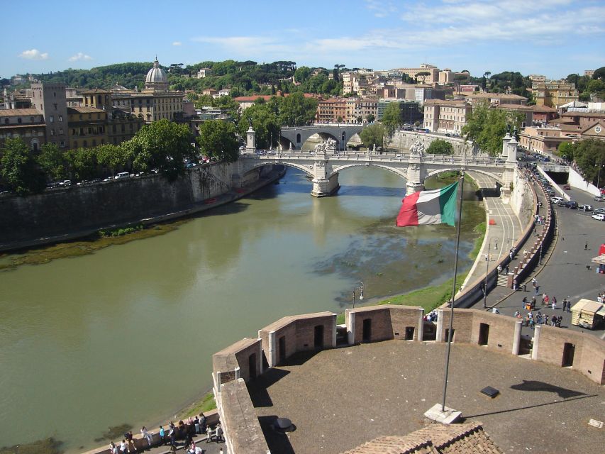 Castel SantAngelo | The Tomb of Hadrian Private Guided Tour - Getting to the Castel SantAngelo