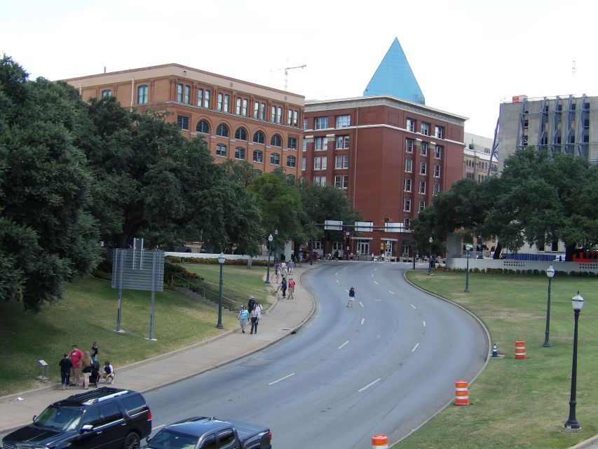 Dallas: JFK Assassination Highlights Walking Tour - Booking and Cancellation