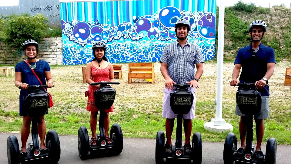 Detroit: Segway Tour Strait to the Point - Safety Video