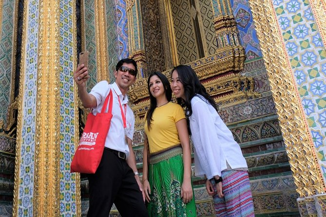 Discover Bangkoks Temples and Travel by Longtail Boat on River of Kings - Visit Wat Pho