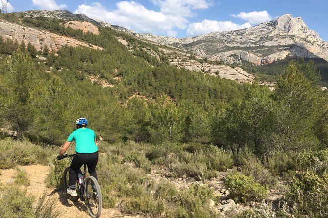 E-Bike Tour of Sainte Victoire Mountain, Aix-En-Provence - Discovering Sainte Victoire Mountain