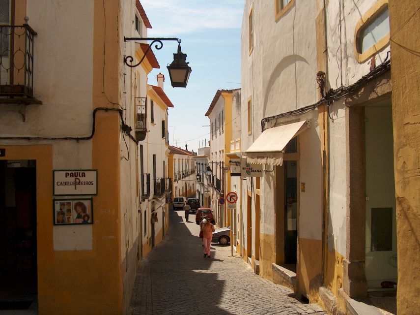 Évora - World Heritage, Cork Factory & Estremoz Full Day Tour - Visit a Cork Factory and Estremoz