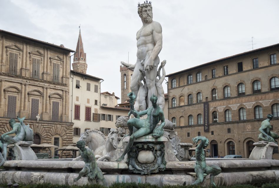 Florence: Walking Tour With Accademia Gallery - Ponte Vecchio and Piazza