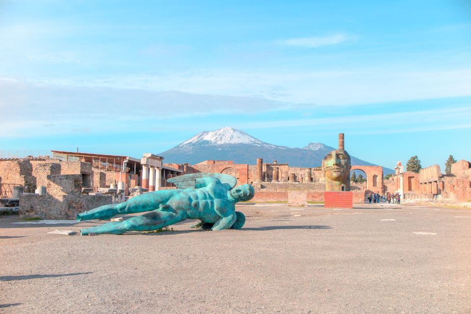 From Rome: Ruins of Pompeii Full-Day Audio Guide Tour - Authentic Lunch Experience