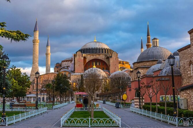 Istanbul Old City Guided Walking Tour - Tour Logistics and Reviews