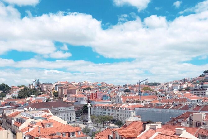 Lisbon Essential Walking Tour: History, Stories and Lifestyle - Experiencing Lisbons Iconic Tram