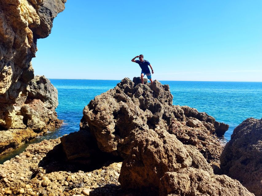 Lisbon - Jeep Tour Arrabida, Sesimbra & Dinosaur Footprints - Inclusions and Exclusions