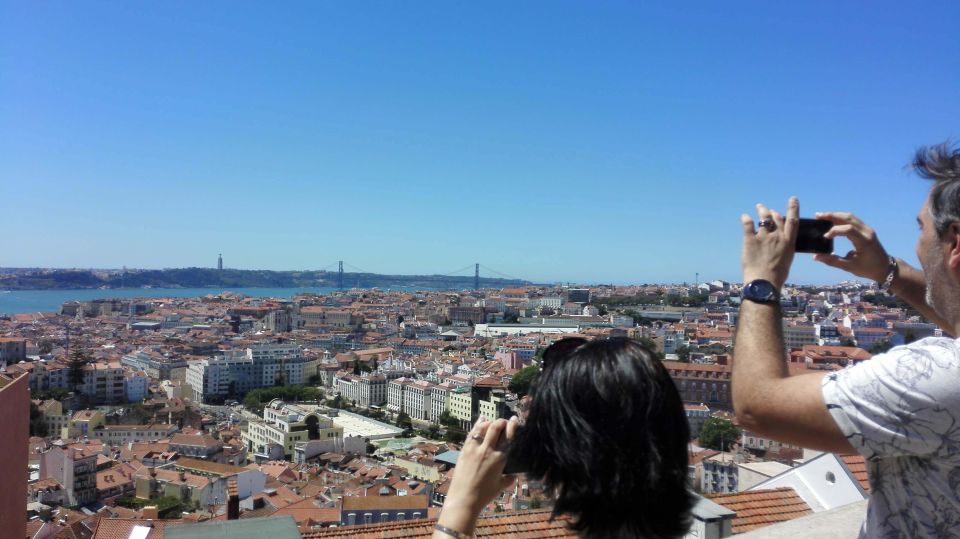 Lisbon: Layover Tour With Airport Pickup and Drop-Off - Frequently Asked Questions