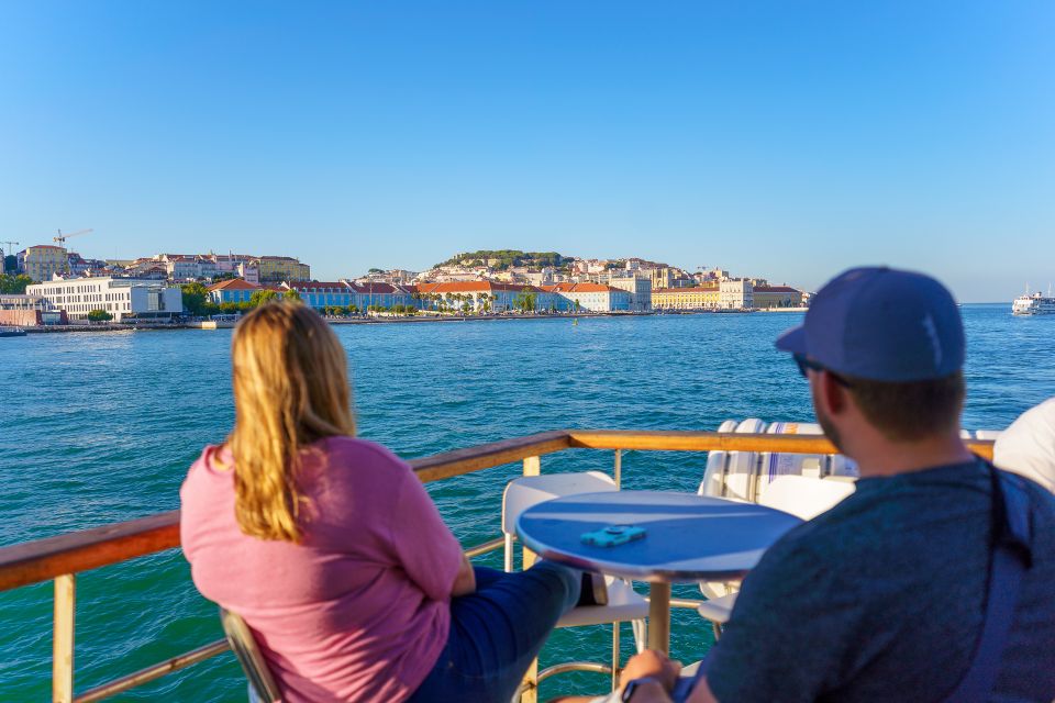 Lisbon: Tagus River Boat Tour With One Drink Included - Tips for a Great Experience