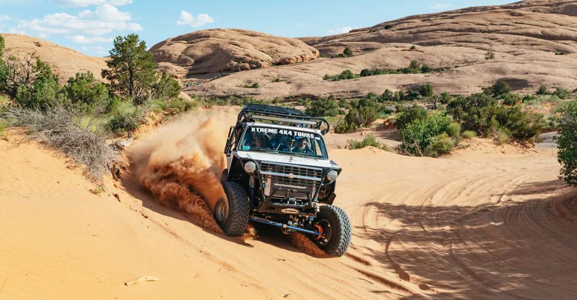 Moab: Hells Revenge Trail Off-Roading Adventure - Stunning Views and Local History