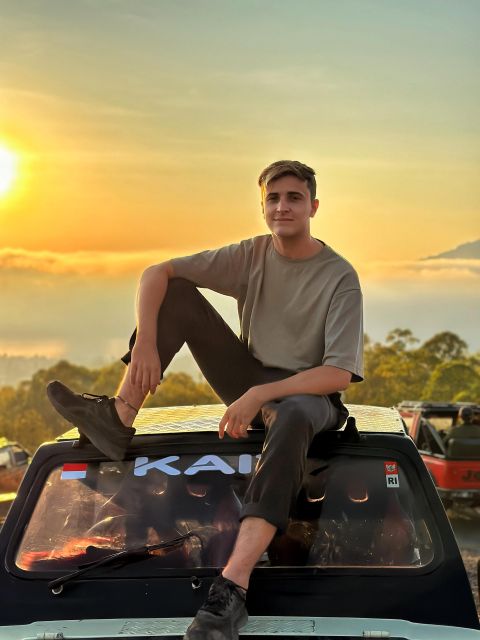 Mt Abang Sunrise With Jeep 4WD - Local Tips and Recommendations