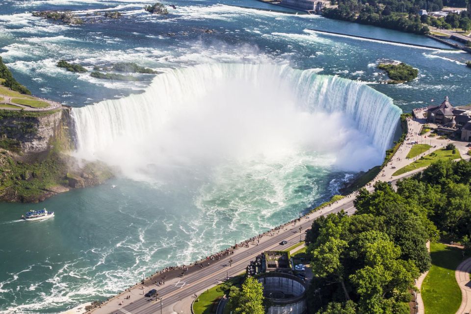 Niagara Falls: Maid of the Mist & Cave of the Winds Tour - Accessibility and Small Group Size