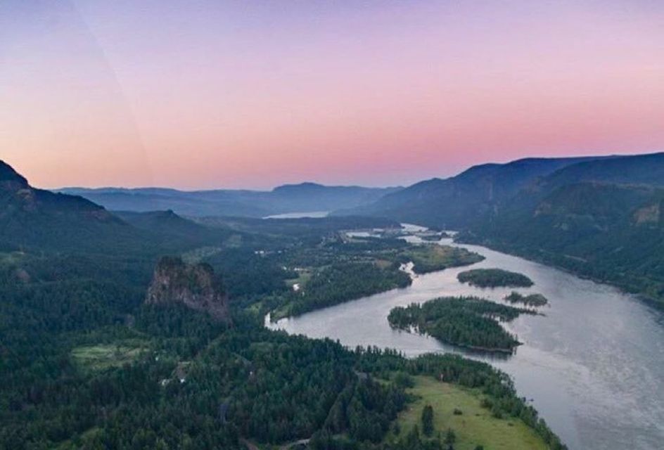 Portland: Columbia Gorge Flight Tour - Duration and Group Size