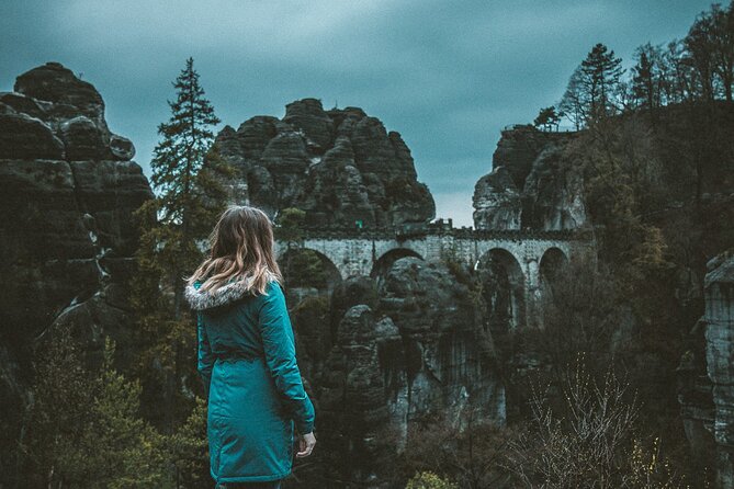 Pravcicka Gate & Bastei Bridge Winter National Park Tour From Prague - Enjoy Snow-Covered Trails