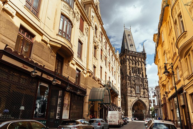 Private City Kickstart Tour: Prague - Local Guide and City Orientation