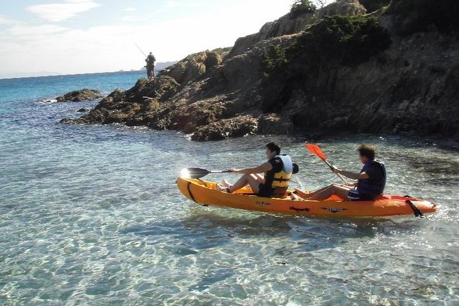 Private Kayak Rental in the Calanques National Park in La Ciotat - Accessibility and Group Size