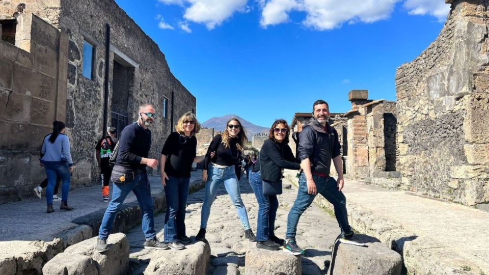 Rome: Pompeii Tour With Wine and Lunch by High Speed Train - Meeting Point and Arrival