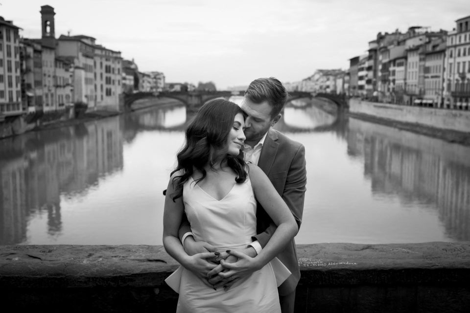 San Gimignano Photo Service, Shoot for Couples and Families - Contact Information