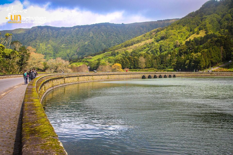 São Miguel: Sete Cidades and Crater Lakes Hike - Itinerary