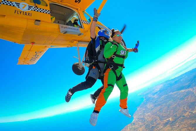 Tandem Skydiving Algarve From 15.000ft — 5000M - Booking and Cancellation