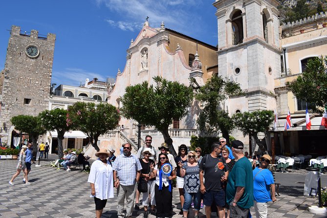 Taormina and Castelmola Tour From Messina - Browsing Local Shops