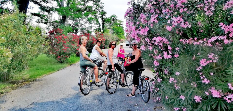 Venice Lido: Bike Tour With a Local on the Island of Cinema - Frequently Asked Questions