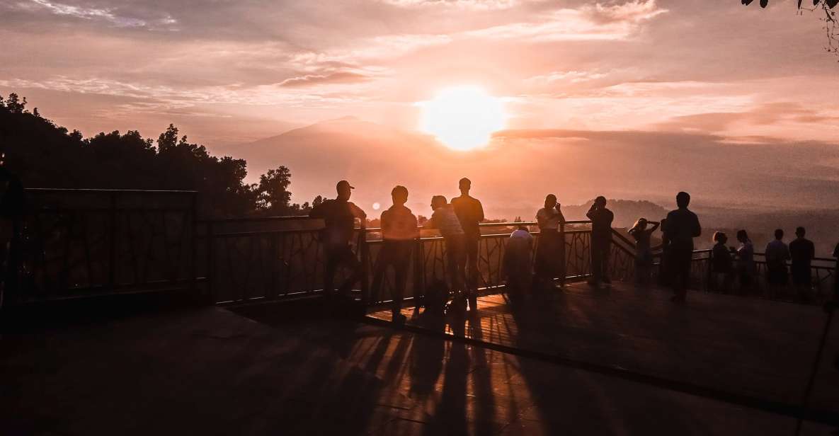 Yogyakarta: Setumbu Sunrise Borobudur Prambanan Guided Tour - Frequently Asked Questions