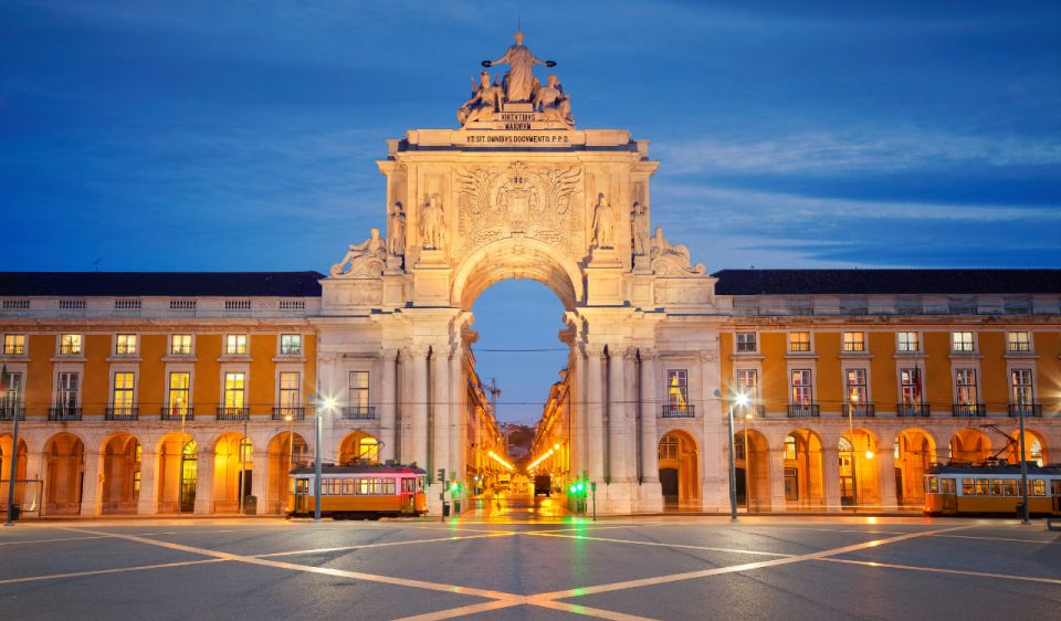 8-Hours Lisbon Tour With Entrance Fees - Frequently Asked Questions