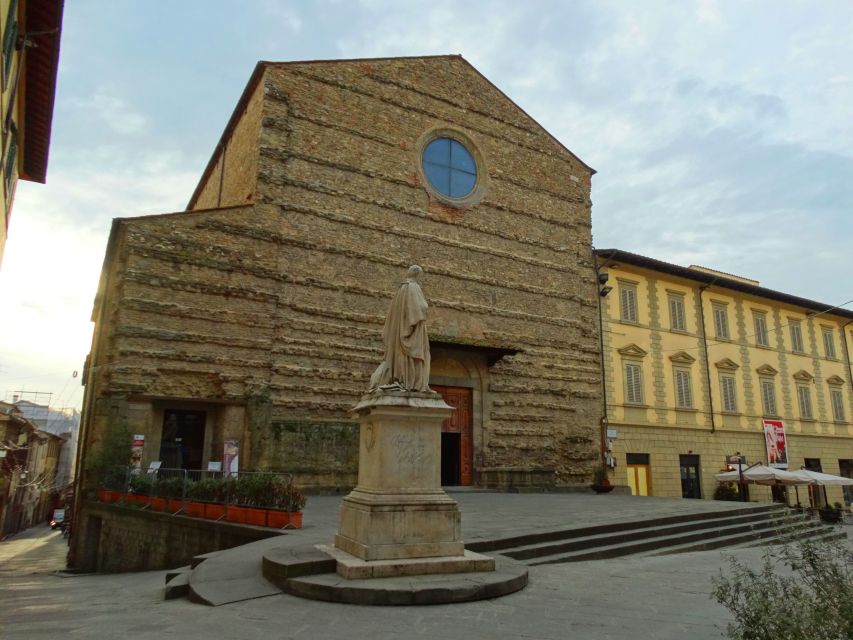 Arezzo: Guided Walking Tour With Piazza Grande - Frequently Asked Questions