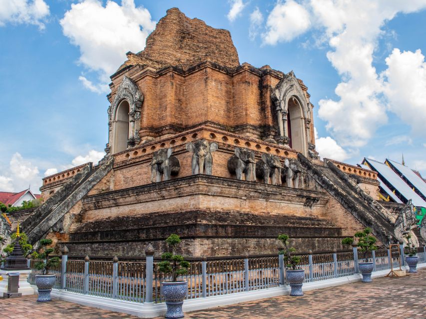 Chiang Mai: Private Tuk Tuk Tour of City Temples With Pickup - Frequently Asked Questions