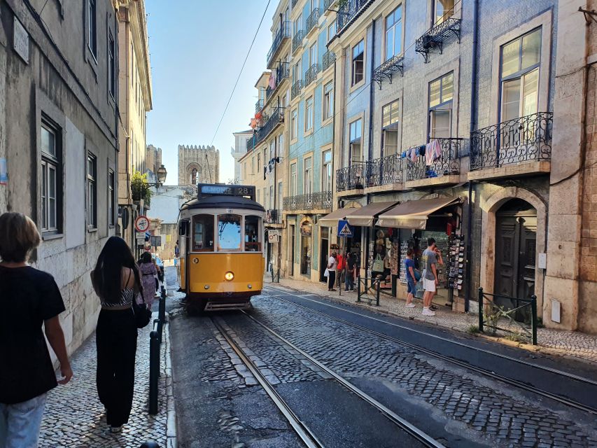 Lisboa: Old Town, New Town & Belem Full Day Tour - Frequently Asked Questions