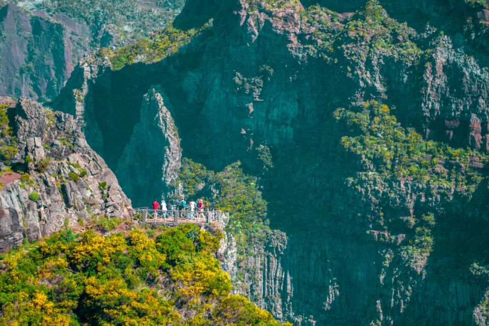 Madeira: Pico Do Areeiro, Santana, and Machico's Golden Beach - Frequently Asked Questions