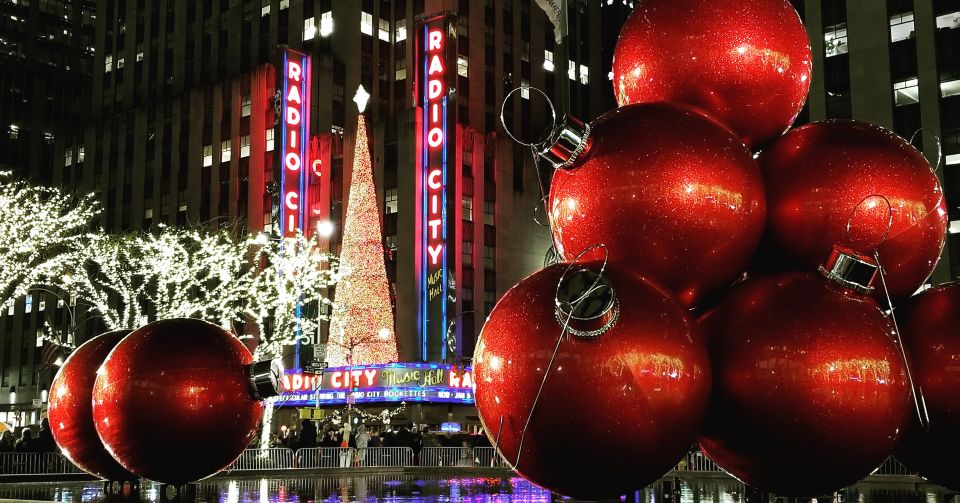 New York City: Holiday Lights Extravaganza Walking Tour - Frequently Asked Questions