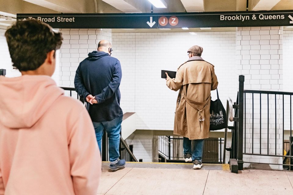 Nyc: Underground Subway Guided Tour With Local New Yorker - Frequently Asked Questions