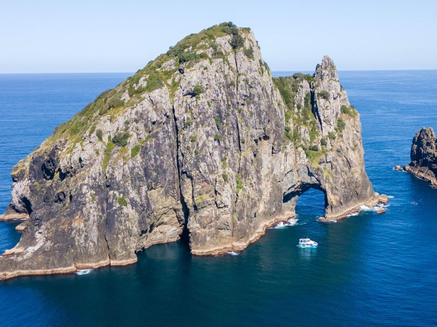 Paihia/Russell: Hole in the Rock Cruise With 2 Island Stops - Frequently Asked Questions