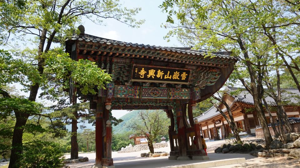 Seoul: Mt Seorak Hike With Naksansa Temple or Nami Island - Frequently Asked Questions