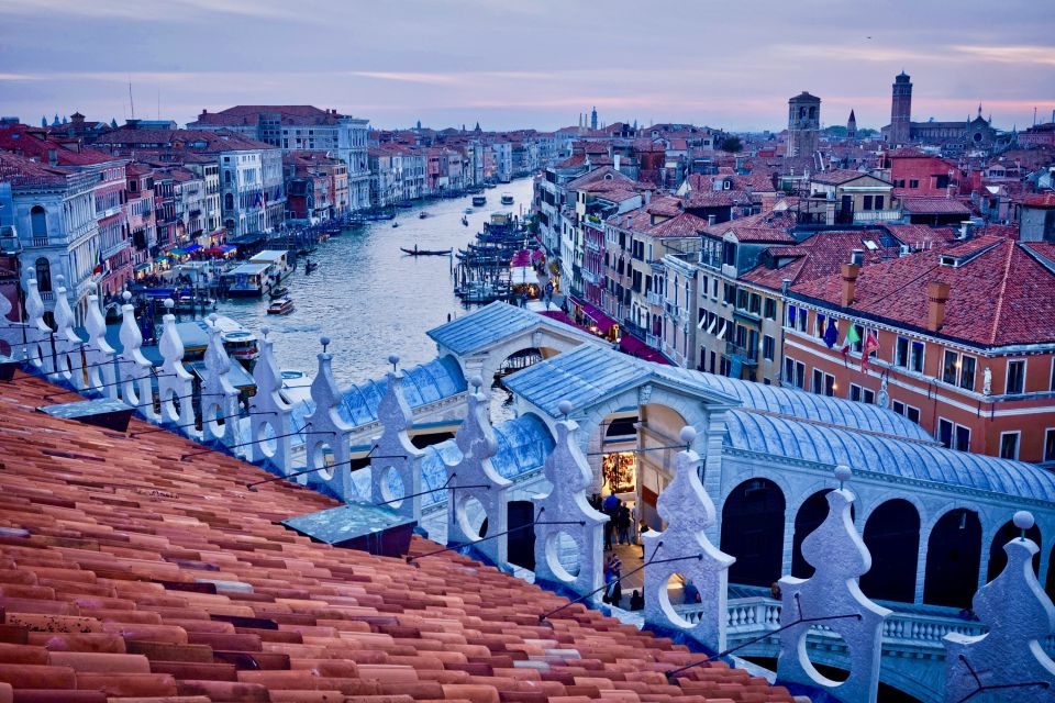 Venice: Private Walking Tour With Optional Gondola Ride - Frequently Asked Questions