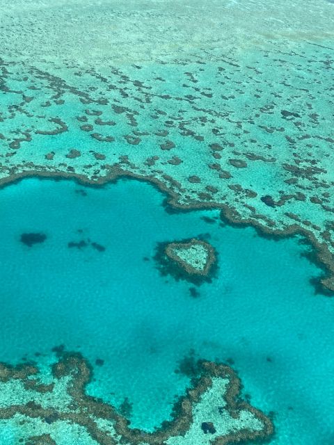 Airlie Beach: Whitsundays & Great Barrier Reef Scenic Flight - Key Points