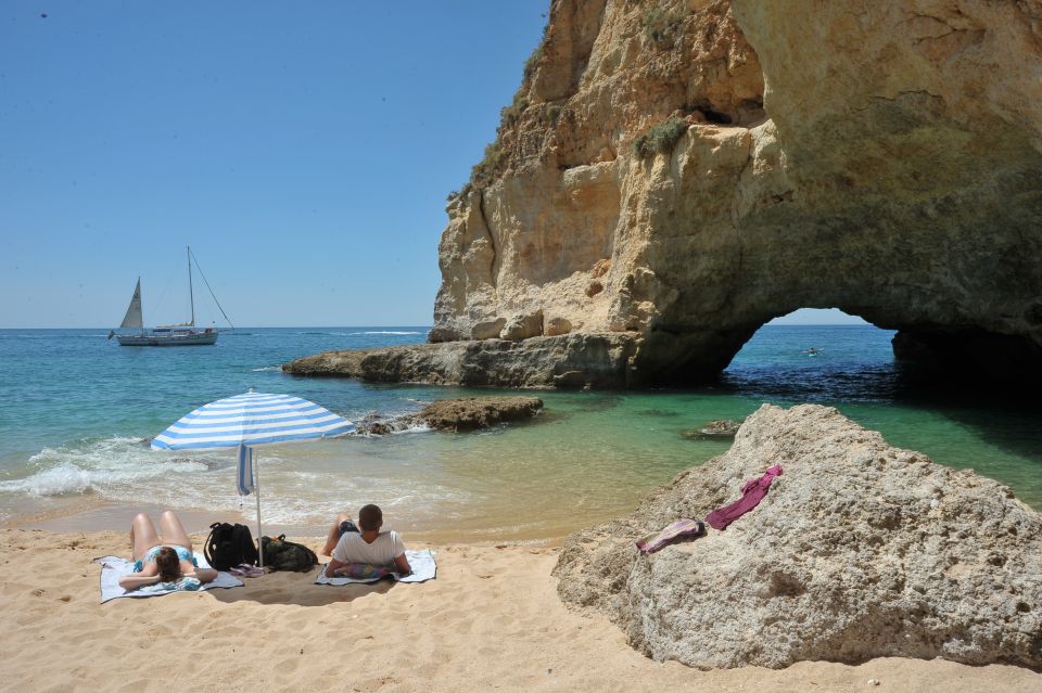 Albufeira: 6-Hour Boat Tour With BBQ and Drinks - Key Points