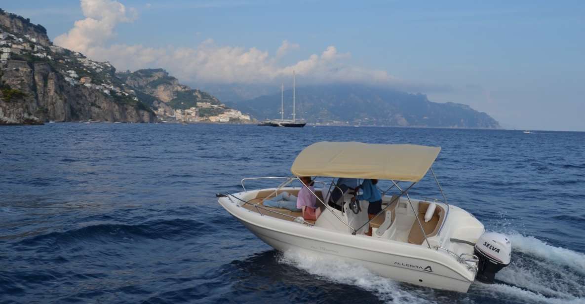 Amalfi Coast: Rent Boats in Salerno Without License - Key Points