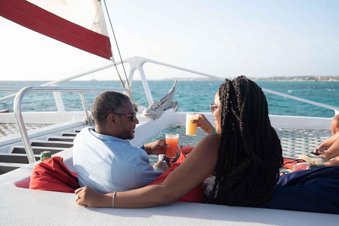 Aruba Sunset Sail With Appetizers and Open Bar - What to Expect Onboard