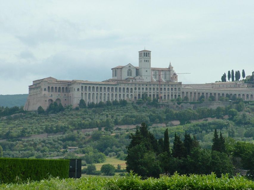 Assisi and Countryside Winery Private Tour From Rome - Key Points