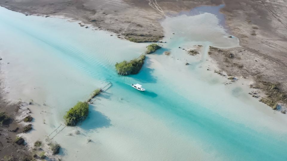 Bacalar: 3 Hour Boat Trip With Swimming & Drinks - Key Points