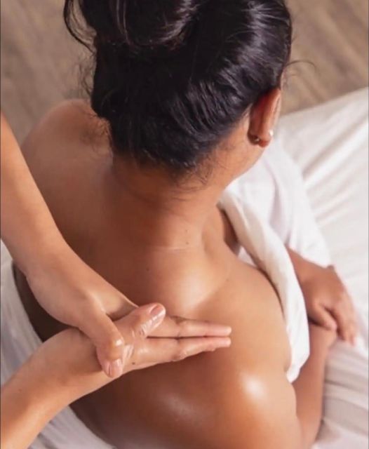 Bali: Back Neck and Shoulder Massage Home Service - Key Points