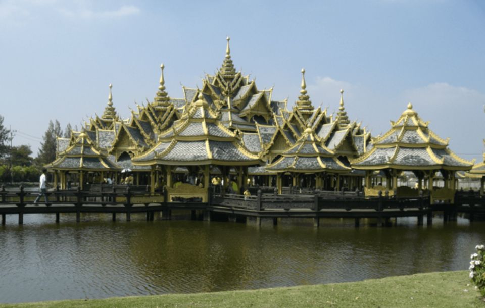 Bangkok: Ancient City Muang Boran and Erawan Museum Tour